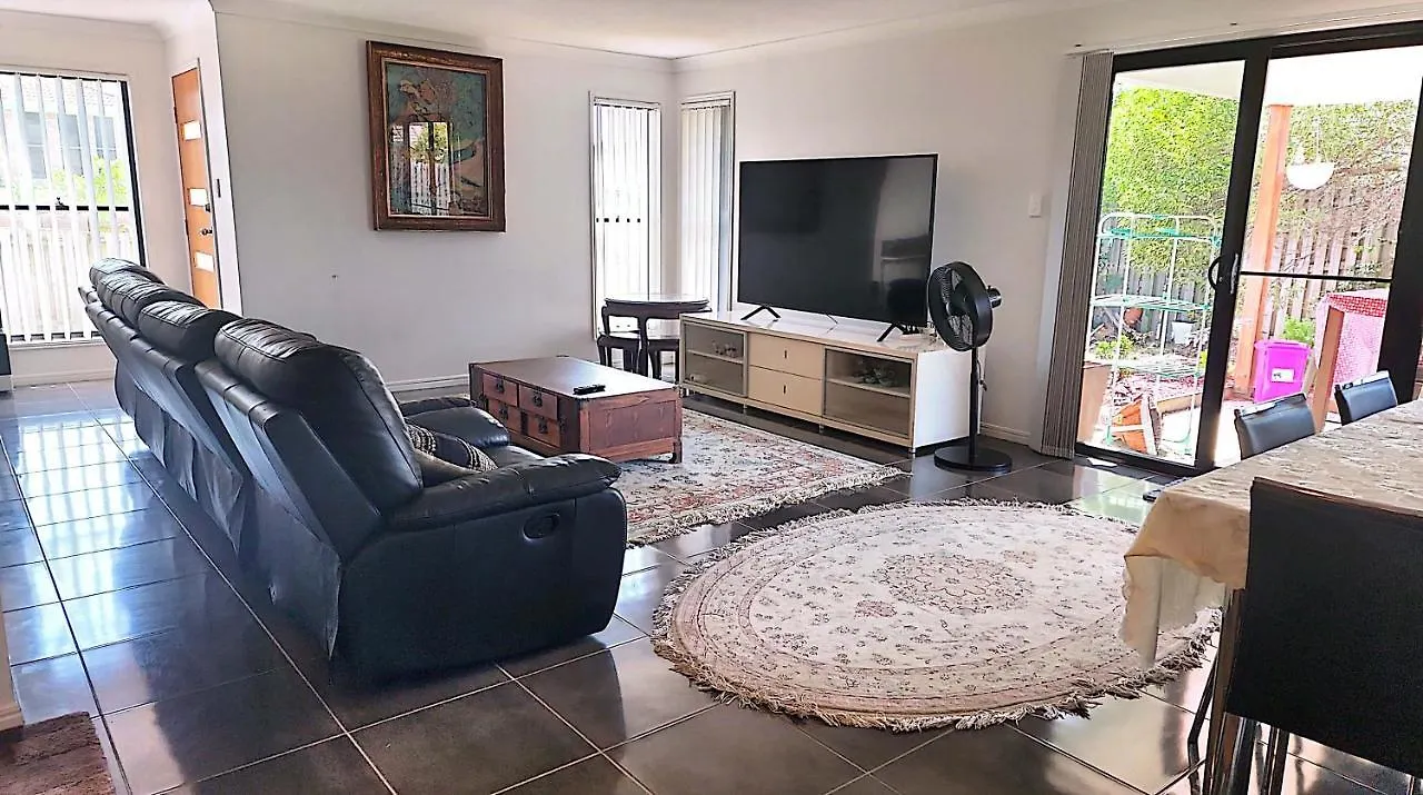 Kumera Home Gold Coast Holiday home